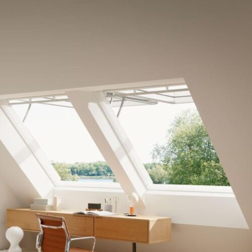 VELUX kaugjuhitavad katuseaknad